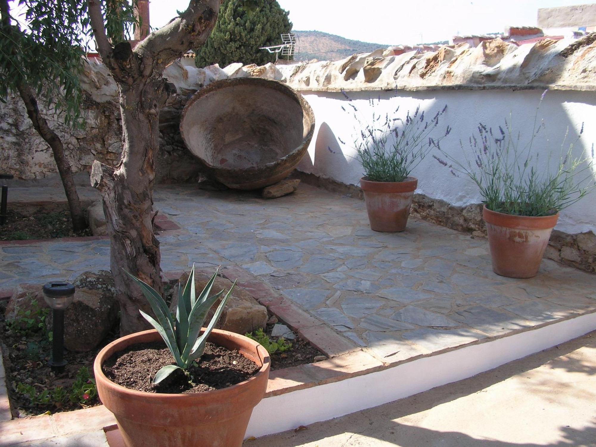Casa Rural y Restaurante Casa Adriano Hostal Alanís Exterior foto